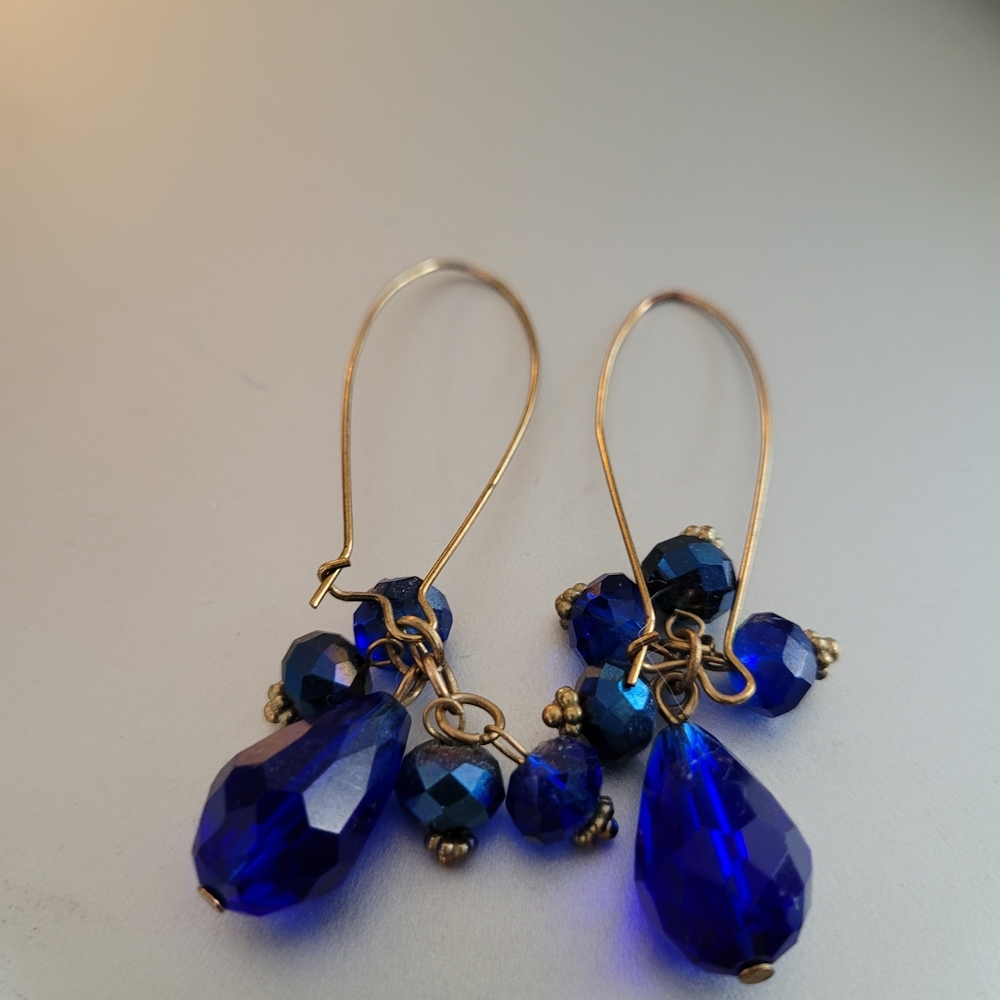 Elegant Blue and Gold Dangle Earrings